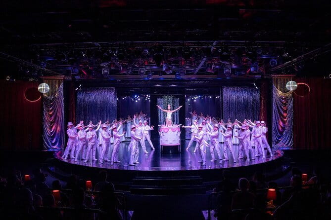 Siam Fantasy Show and Sunset Royal Galaxy Cruise from Bangkok - Siam Fantasy show: four acts of Thai culture (and a chance to see martial arts)