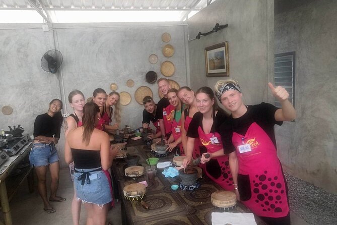 Signature Thai Cooking Course - A Half-Day Cooking Class With Market Shopping Built In
