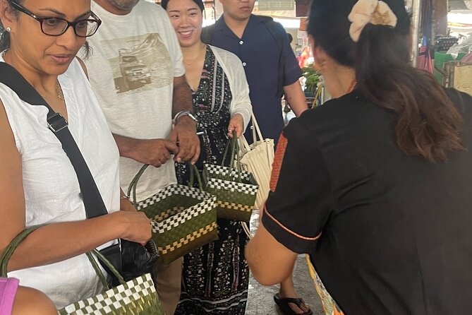 Silom Thai Cooking School with Fresh Market Tour - Best Time to Go and Who Should Book This Class