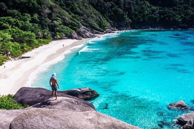 Similan Islands Day Tour from Phuket and Khaolak - On the water, on the clock: timing, crowds, and seat space