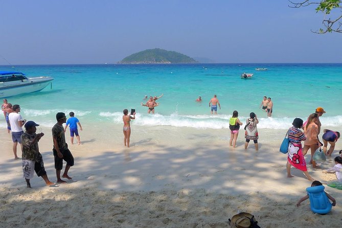Similan Islands Snorkel Tour by Fantastic Similan Travel from Phuket - Food, snacks, and why the beach setup matters