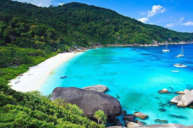 Similan Islands Snorkeling Day Tour from Phuket - Stop 1 and the first snorkeling mood: Koh Ba Ngu (No. 9)