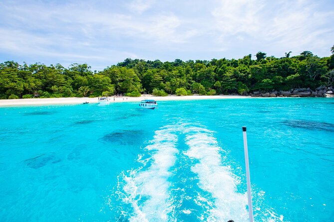Similan Islands Snorkeling Tour By Seastar Andaman From Phuket - Ko Pa Yu (Ko Jed) and the cluster of named snorkeling spots