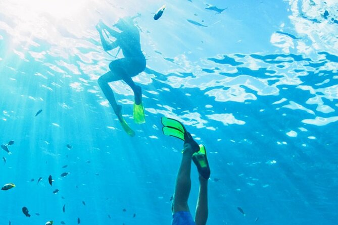 Small Group Phi Phi Maya Bay & Khai Islands Great snorkeling - Loh Samah Bay: a focused snorkel block