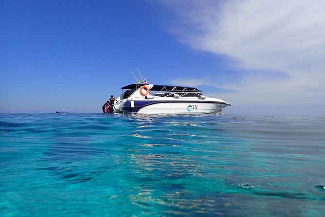 Snorkel Adventure Sea Tour to Koh Rok and Koh Haa from Koh Lanta - Koh Haa lagoon snorkel: the scenic warm-up