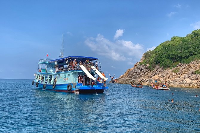 Snorkel Trip to Koh Nangyuan and Bays of Koh Tao By The Oxygen - Getting to the Boat: Pickup, Mae Haad Pier, and a 6–7 Hour Schedule