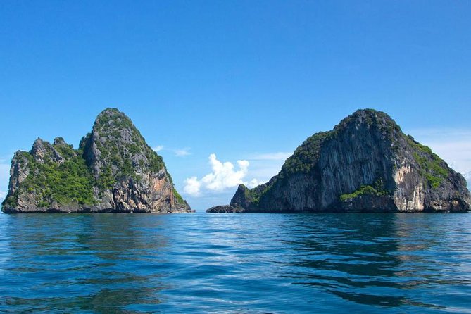 Snorkeling Tour to 4 Islands(Emerald Cave) From Koh Lanta by Speedboat - Speedboat island hopping from Koh Lanta: what you’re really buying