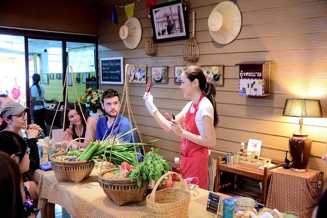 Sompong Thai Cooking School: Hands-On Culinary Experience - Your kitchen setup: stations, equipment, and a recipe book you can actually use