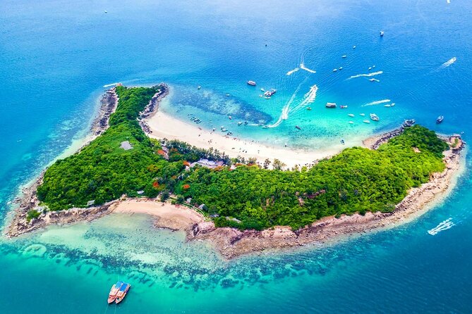 Speedboat Tour From Pattaya to Koh Larn Coral & Sak Island - Koh Sak Stop: A More Laid-Back Second Island