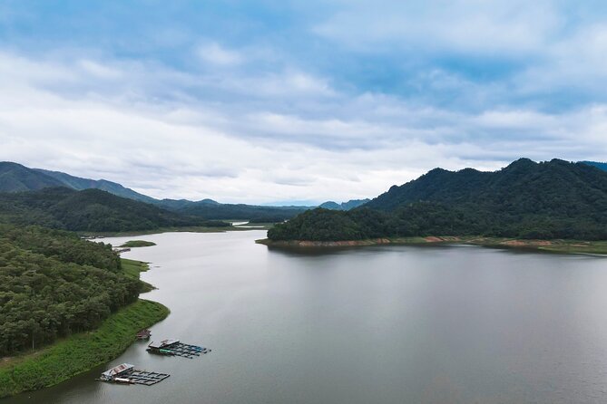 Sticky Waterfall Chiang Mai and Mae Ngat Boat Tour - Mae Ngat Dam and reservoir: the water-system lesson you can actually see