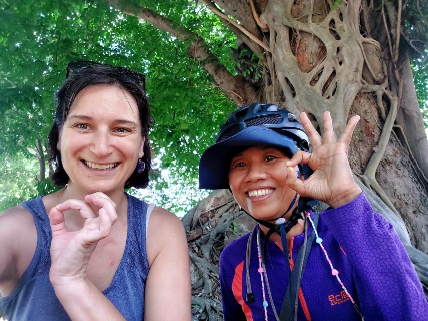 Sukhothai: Full-Day Historical Park Cycling Tour with Lunch - What the full-day ride covers, from canal lanes to the ancient capital