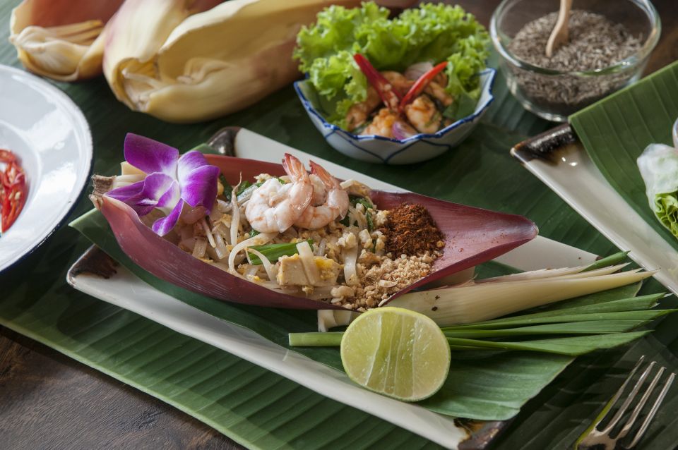 Sukhumvit: Hands-on Thai Cooking Class & Market Tour in BKK - Market Tour: How It Helps You Cook Thai Food Later