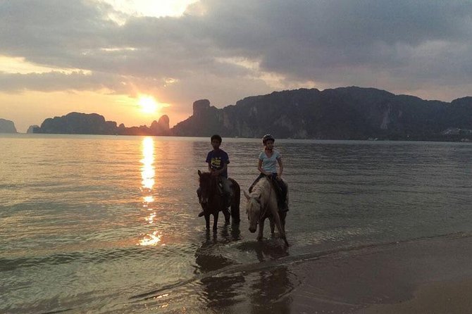 Sunset Horse Riding And BBQ Dinner Tour At Ao Nam Mao Beach Krabi - Sunset + BBQ dinner: the part that sells the whole evening