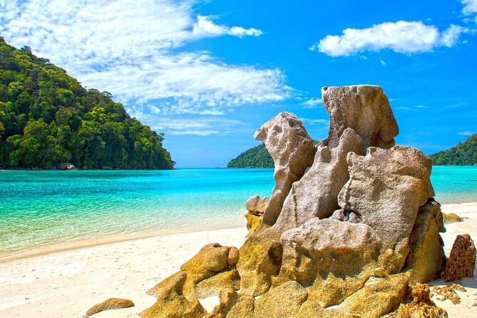 Surin Islands- Early Bird Snorkeltour from Khao Lak in English, French, German, Italian - The speedboat part: 1 hour 45 minutes each way
