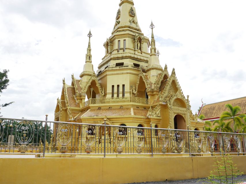 Takua Pa: Food Market, Tsunami Museum, Temple, & Old Town - Key highlights worth marking on your map