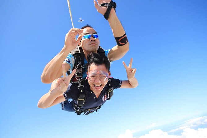 Tandem Skydiving Pattaya by Thai Sky Adventures - Safety standards and the team: the human part matters