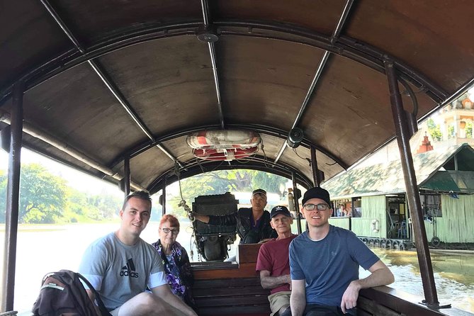 Temples Tour with Private Cruise - Wat Chedi Laung: The Broken Pagoda and the City’s Anchor Point