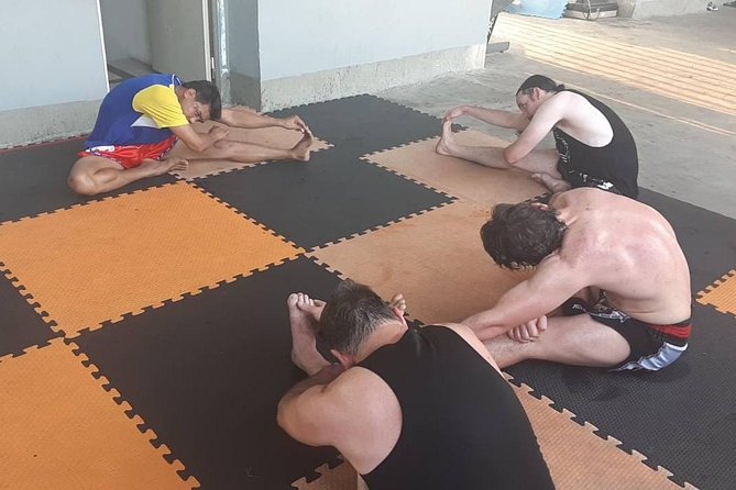 Thai Boxing Lesson, family and Kids Friendly - Who This Muay Thai Lesson Is Best For