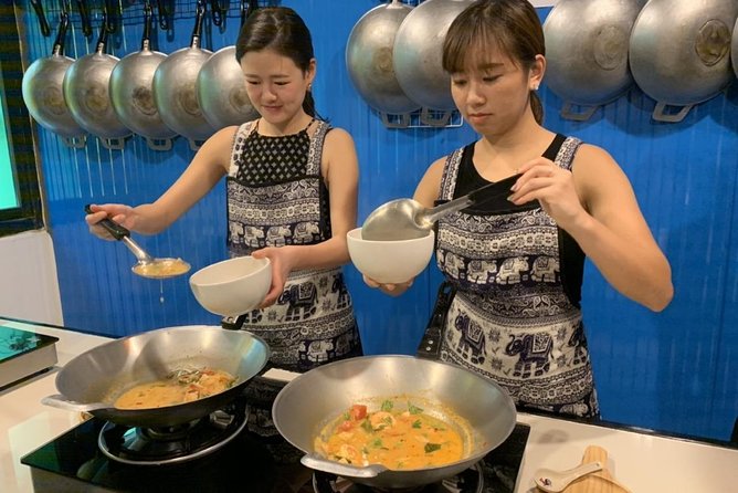 Thai Cooking Class at Tingly Thai Cooking School in Bangkok - What You Do in the Kitchen (And What You Actually Learn)