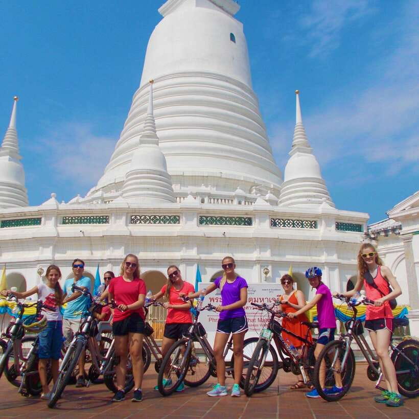 Thai culture and Bangkok local life guided bike tour - Talat Noi on two wheels: shophouses, temples, and a shrine moment