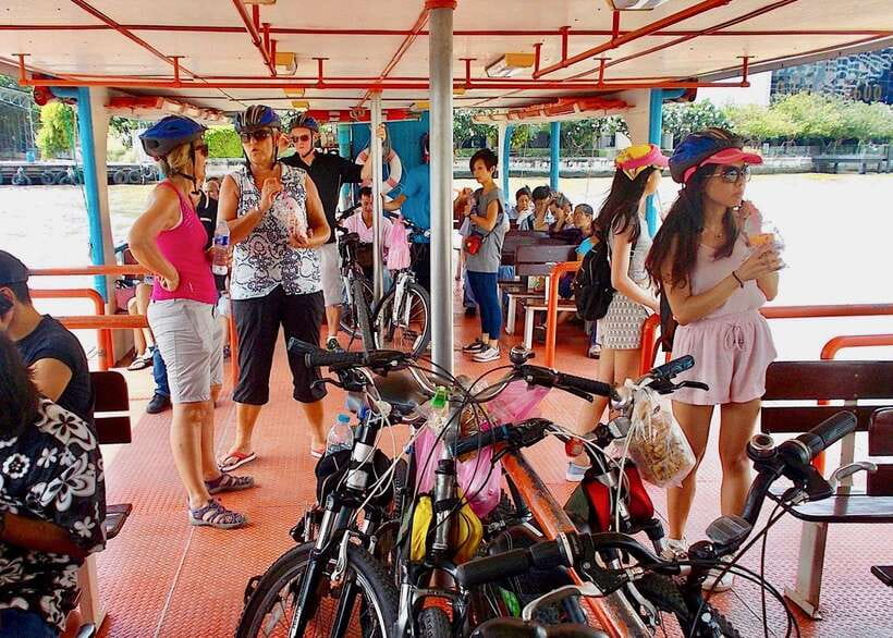 Thai culture and Bangkok local life guided bike tour - Chinatown’s maze: market stops and street-food snacks without the stress