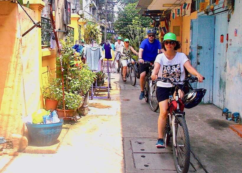 Thai culture and Bangkok local life guided bike tour - Price and value: what $41 buys you in real terms