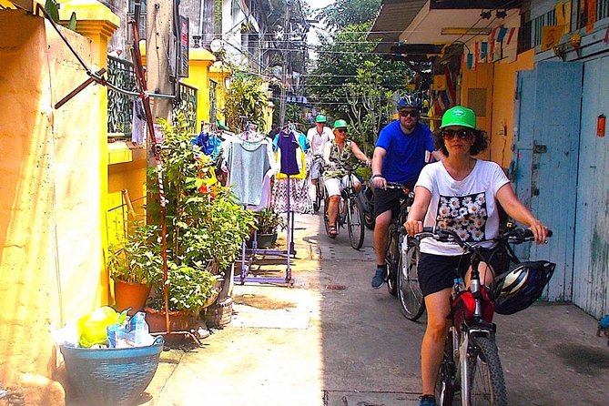 Thai Culture and Local Life 4- Hour Bangkok Bike Tour - Why Two Wheels Work So Well in Bangkok