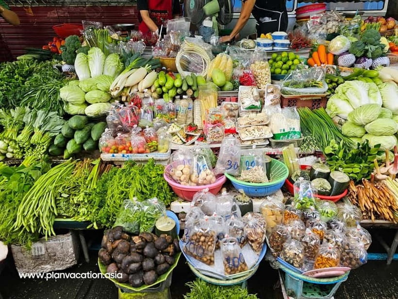 Thai Herbal Cooking Class & Market Tour in Bangkok - What You’ll Cook: Daily Rotating Menu by Weekday