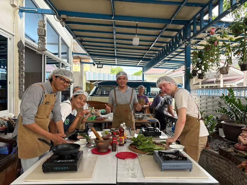 Thai Herbal Cooking Class & Market Tour in Bangkok - Value Check: Is $77 Worth It?