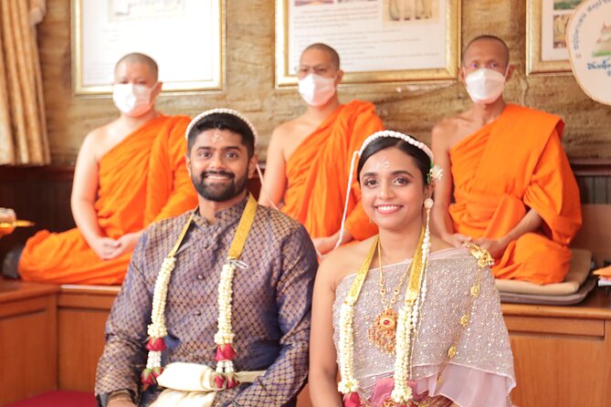 Thai Wedding ceremony (Bangkok) - Golden Mount (Wat Saket) and your Old Town photo shoot