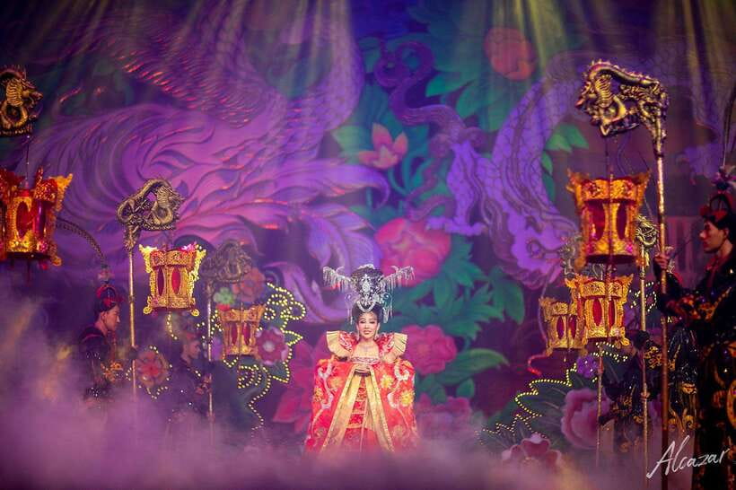 Thailand: Alcazar Cabaret Show VIP Ticket - Costumes, stage design, and the 400-performer scale