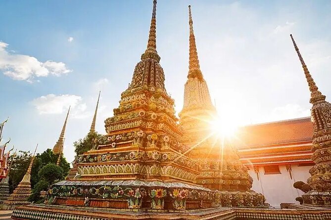 The Best Bangkok Temples - Timing and logistics: why the tour feels fast