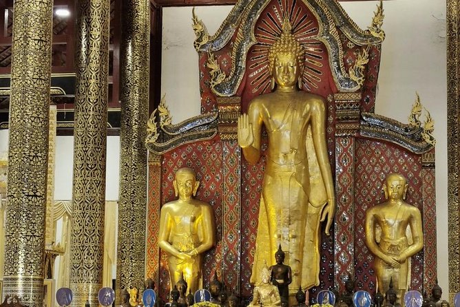 The Best City Tour View Points Wat Doi Suthep, Wat Chedi Luang and Wat Pha Lat - Stop 1 in practice: your first temple lesson starts right after pickup