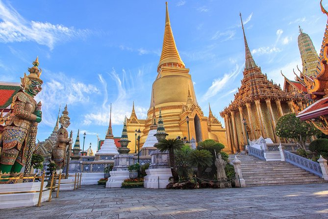 The Grand Palace, Wat Phra Kaew, Wat Pho Tour with Massage option - The Grand Palace route that actually makes sense in half a day