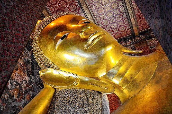 The Grand Palace, Wat Phra Kaew, Wat Pho Tour with Massage option - Wat Phra Kaew and the Emerald Buddha: the 45-centimeter moment