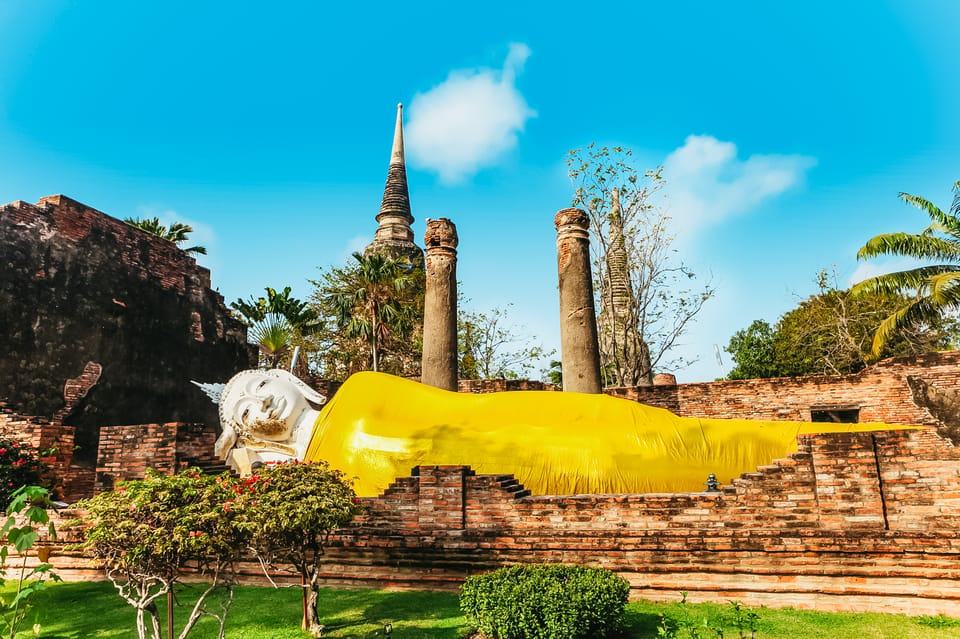 The Old Siam: Ayutthaya Temples Small Group Tour with Lunch - Ayutthaya in a day: what this tour does better than going solo