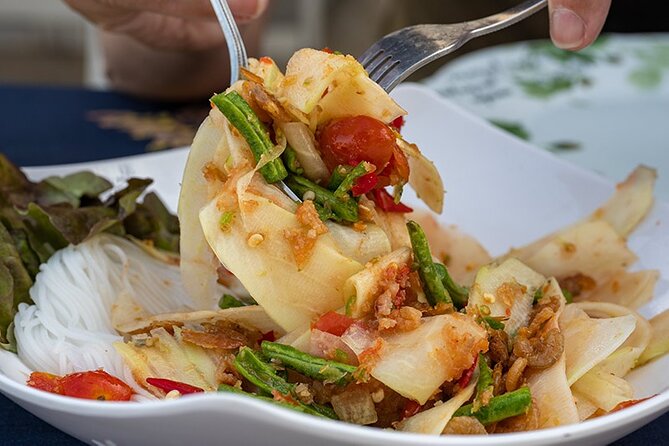 The Real Jing Jing Thai Food Tour in Hua Hin - Alcohol, Water, and How to Pace Yourself