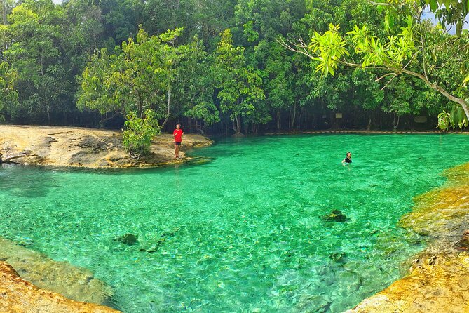 Tiger Cave Temple, Emerald Pool & Hot Springs Tour from Krabi - Why This Krabi Water-and-Temple Day Works So Well