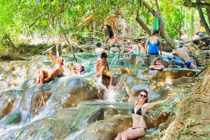 Tiger Cave Temple, Emerald Pool & Hot Springs Tour from Krabi - The Schedule and Group Size: How This Day Stays Comfortable