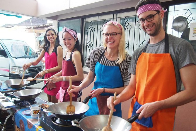 Tomyumthai Cooking Class in Chiang Mai - Choosing your dishes: flexibility that makes the class worth it