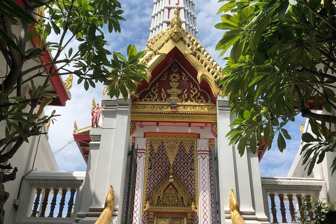 Top Highlight Bangkok Sights. Walking tour with Fun Local Guide! - Golden Mount (Wat Saket): the hill, the climb, and the views
