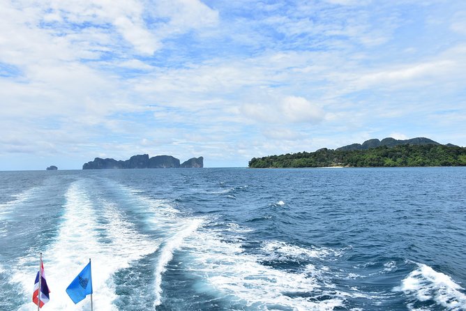 Travel from Koh Phi Phi to Krabi by Ferry/Speedboat - On the water: what comfort feels like, and how to choose the right spot