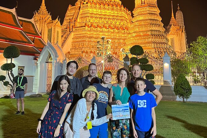 Tuk-tuk tour Bangkok by Night with Chinatown meal and hotel transfers - Chao Phraya Boat to Wat Arun: The Photo Stop That Feels Effortless