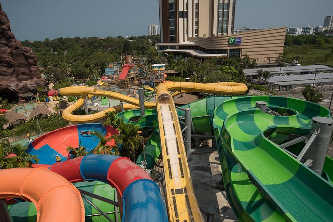 Vana Nava Waterpark Hua Hin Day Ticket include Towel and Locker - Vana Nava Water Jungle: What the day actually feels like