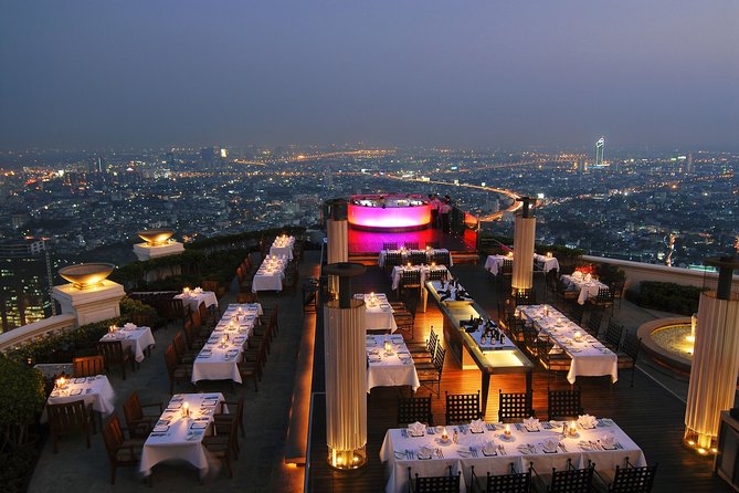 Vertigo Rooftop Dining: A Culinary Journey at Banyan Tree - The 61st-Floor Vertigo Setup: Where the Evening Starts