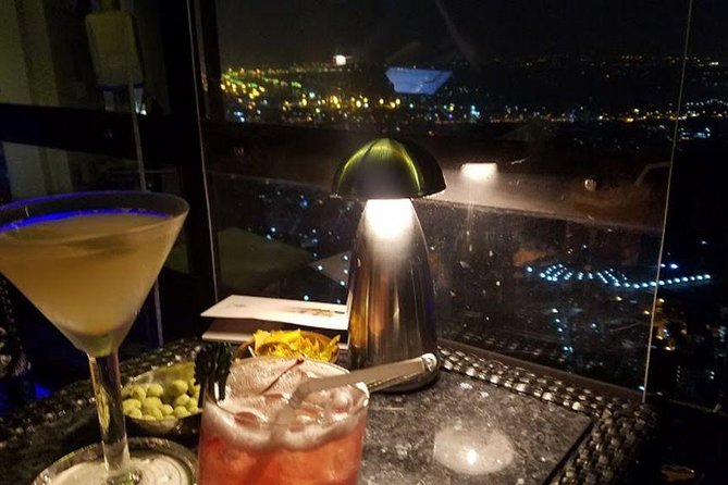 Vertigo TOO Sky Bar: Unlimited Drinks & Spectacular Views - Vertigo TOO Sky Bar at Banyan Tree: the view and the lounge feel