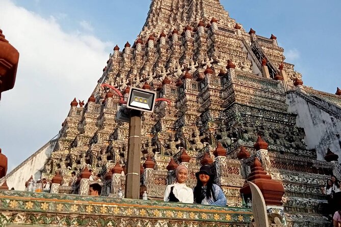 Visit Wat Pho and Wat Arun with Local Expert - Two Temples, One 3-Hour Route From Wat Pho Bus Terminal