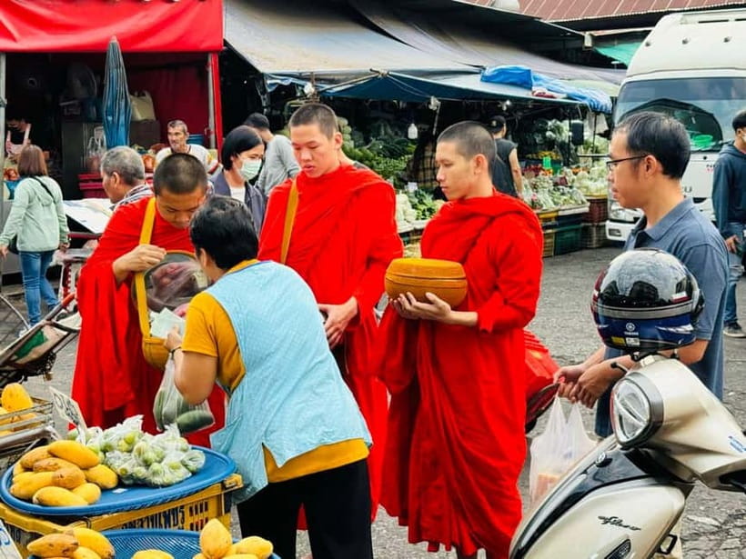 Walk With Monks Collecting Alms(meeting point maybe change) - Why the 5:45 AM Alms Walk Feels Different in Chiang Mai