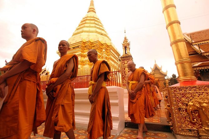 Wat Umong and Doi Suthep Temples Evening Tour - Jadjan by Ko Dang: a Michelin-star option to end the night (at your own expense)