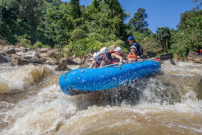Whitewater Rafting Adventure - The class III–IV adrenaline run: where the day turns up